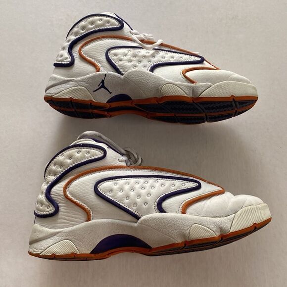Jordan Shoes - JORDAN Women’s White Leather Sneakers Size 7